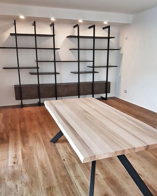 arredamento negozi, uffici e abitazioni
